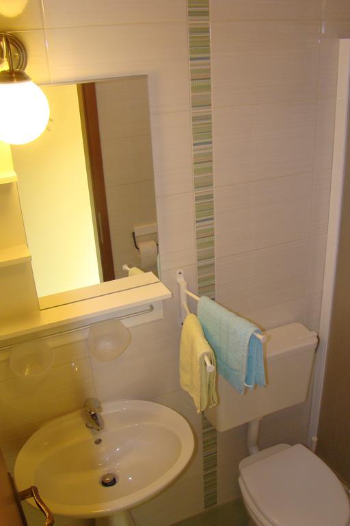 Apartments Renata - Brseč חדר תמונה